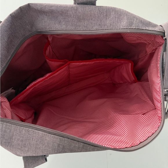 Herschel Diaper Bag - Picture 2 of 4